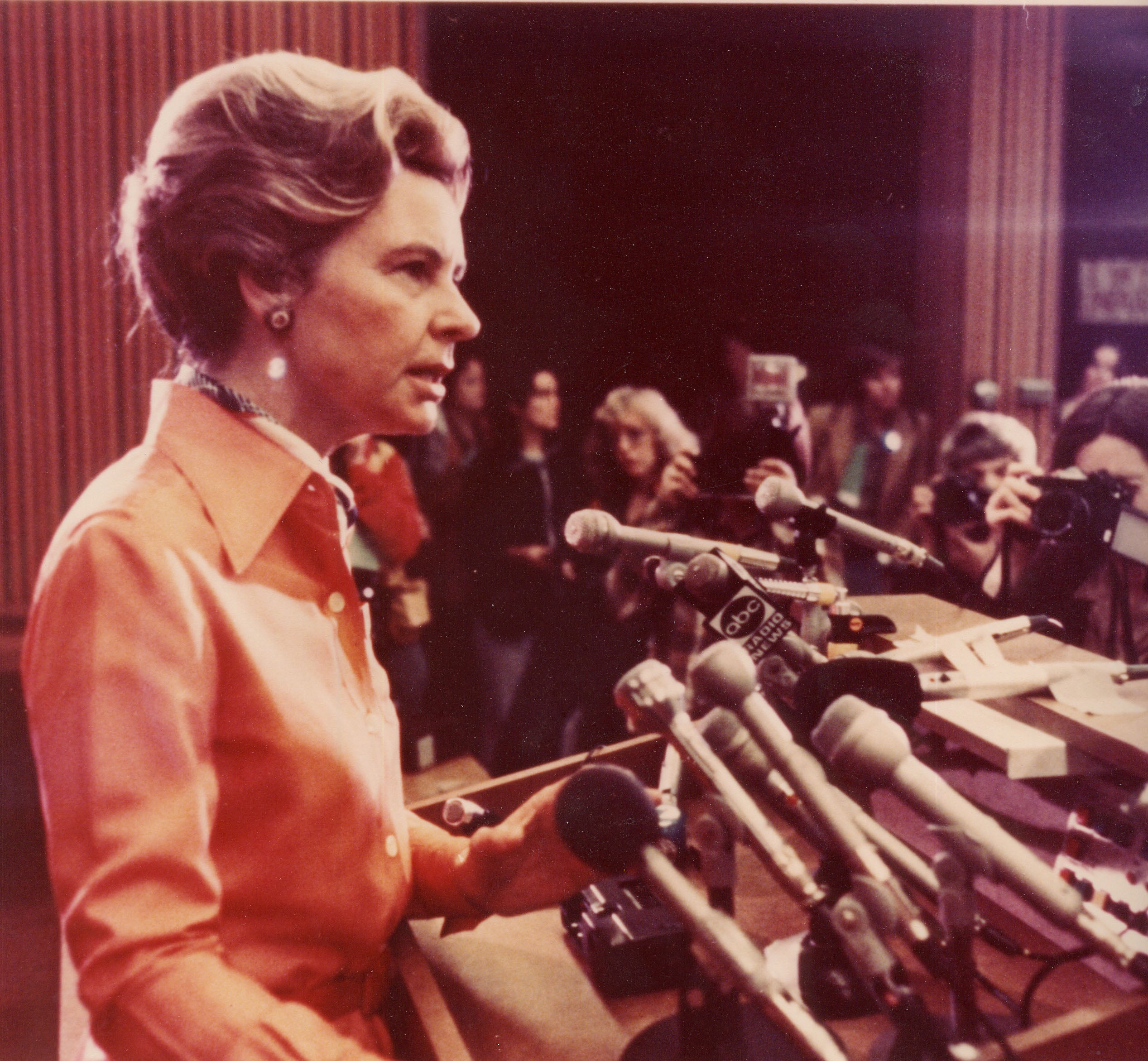 Phyllis Schlafly speaks with members of the press